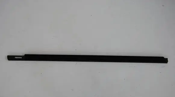 Mercedes-Benz R W251 Front door glass trim molding 