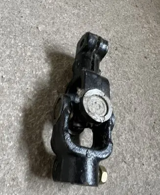 Toyota RAV 4 (XA20) Steering column universal joint 