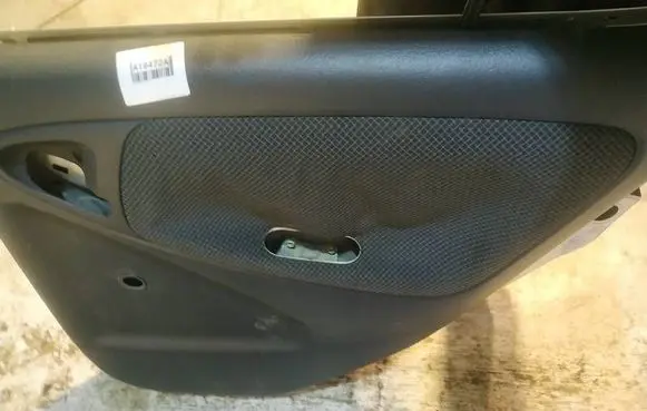 Toyota Yaris Rear door card panel trim