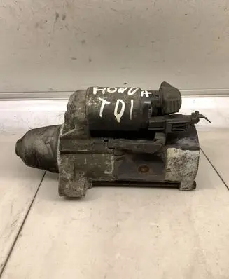 Honda Civic Starter motor M002T85871
