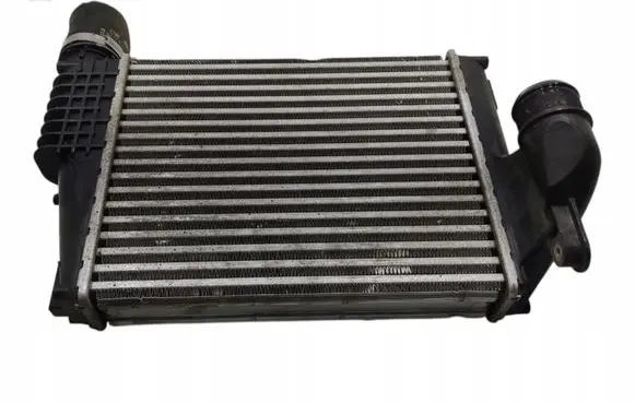 Citroen Jumpy Intercooler radiator 9806562180