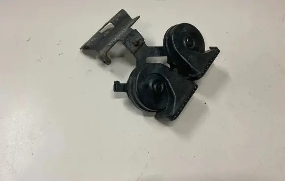 Land Rover Range Rover Evoque L538 Horn signal