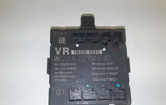 Mercedes-Benz E W212 Door control unit/module 00404718C1 A2129004102