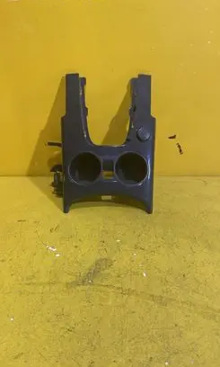 Peugeot 3008 I Engine bonnet (hood) release handle
