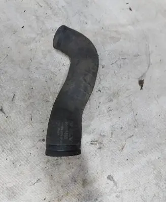 Volvo XC90 Intercooler hose/pipe 30636856