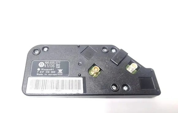 Volkswagen Eos Aerial antenna amplifier 1Q0035577