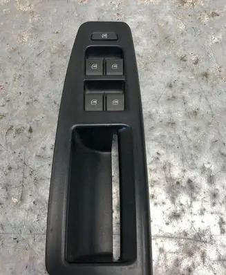 Volkswagen Polo IV 9N3 Electric window control switch 6Q1867171F