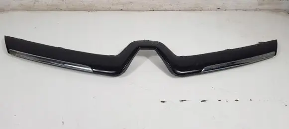 Renault Clio IV Front bumper upper radiator grill 320787878R