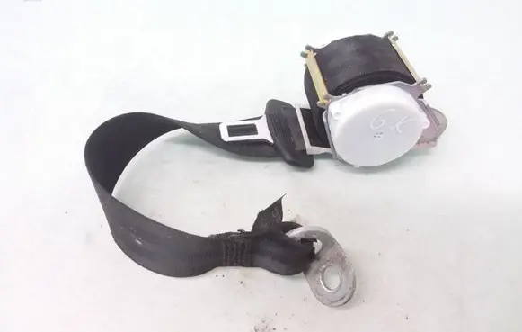 Audi A3 S3 8P Rear seatbelt 8P3857805B 33041596