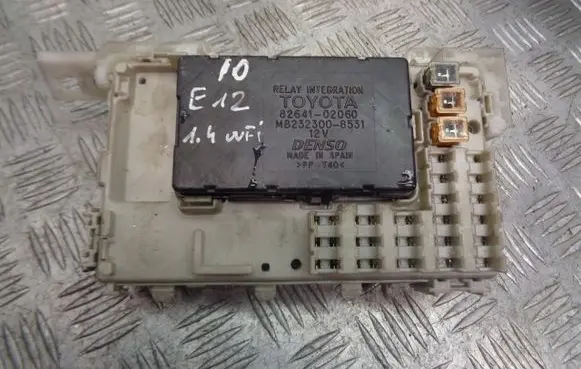 Toyota Corolla E120 E130 Adblue control unit 82641-02060
