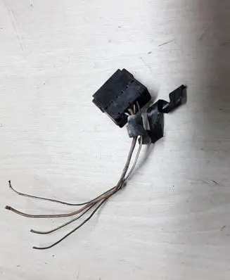 Opel Zafira B Rear tail light wiring loom 