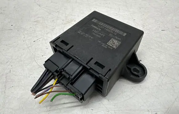 Ford Puma Door control unit/module LU5T14B534AE
