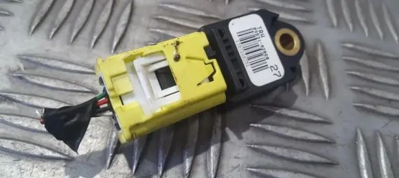 Toyota Auris 150 Airbag deployment crash/impact sensor 8983102060 89831-02060