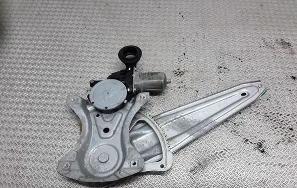 Toyota Auris 150 Rear door window regulator with motor 857100D100