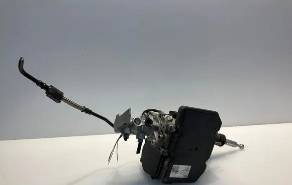 Audi Q7 4M Master brake cylinder 4M2614105