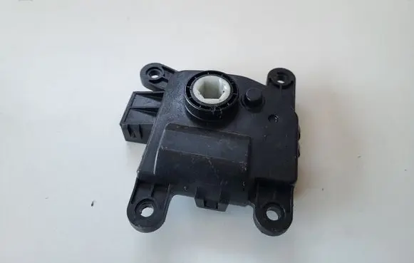 KIA Sorento A/C air flow flap actuator/motor 400730820
