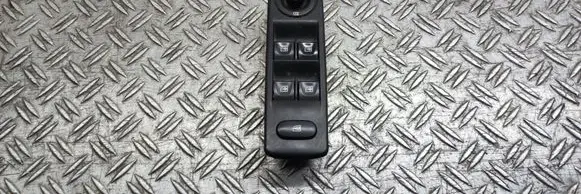 Renault Captur Electric window control switch