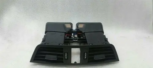 Mercedes-Benz ML W164 Dash center air vent grill A2078300054