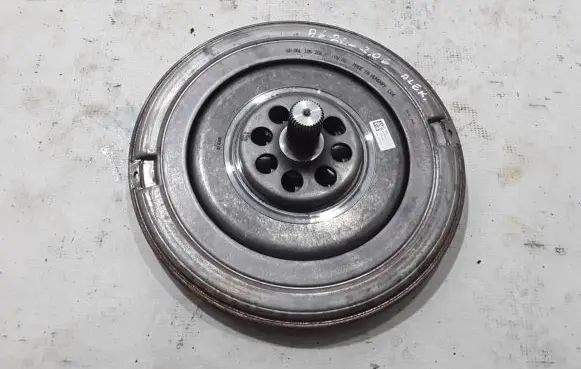 Audi A6 S6 C8 4K Dual mass flywheel 06L105266C