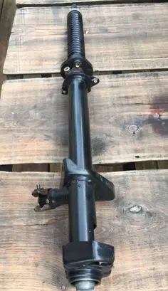 Mercedes-Benz W123 Steering wheel axle