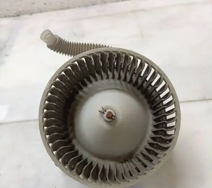 Mazda Premacy Heater fan/blower 8940000