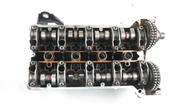 Mercedes-Benz C AMG W203 Engine head 1110163901