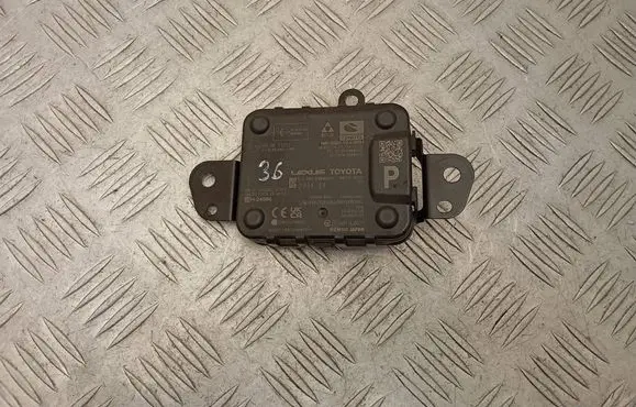 Lexus NX Distronic sensor radar 10R0611253 8821048150 202010I0691