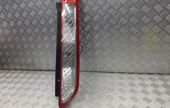 Ford Focus Rear/tail lights 8M51-12404-A