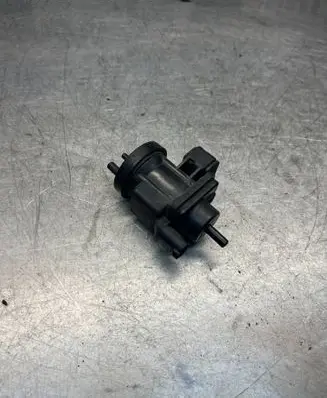 Mercedes-Benz E W210 Turbo solenoid valve 0005450427