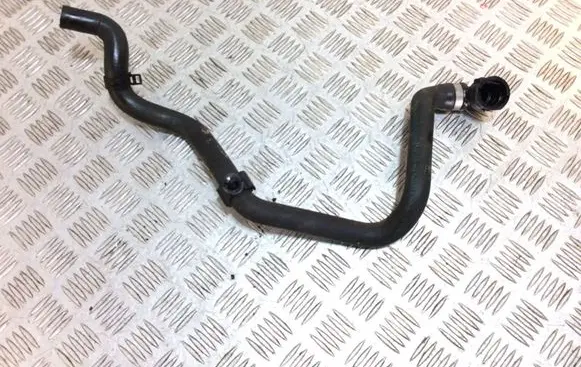BMW 4 F36 Gran coupe Engine coolant pipe/hose 9208183