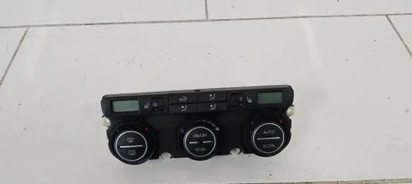 Volkswagen Touran I Climate control unit 74641471 20090553