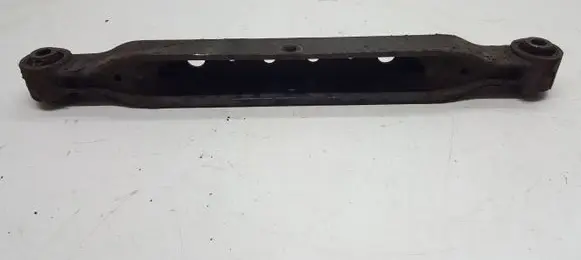 Rear control arm