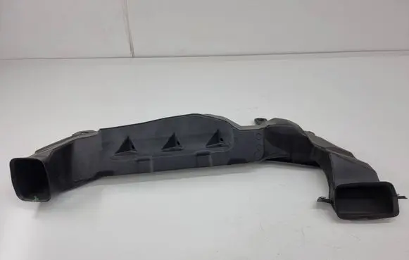 BMW M8 F91 F92 G14 G15 Cabin air duct channel 9396272