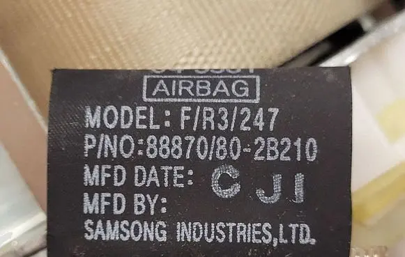 Hyundai Santa Fe Front seatbelt 888802B210J9 7102710030
