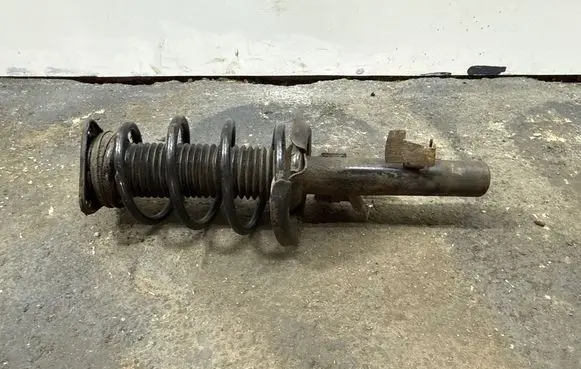 Ford C-MAX I Front shock absorber with coil spring