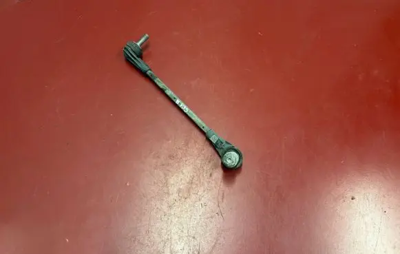 BMW X3 G01 Front anti-roll bar/stabilizer link 6887272