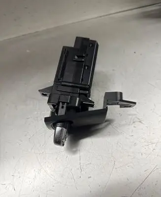Audi A5 Sportback 8TA Ignition lock 8K0909131 3330