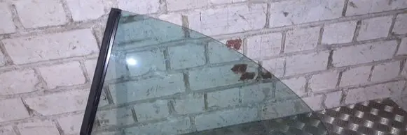 Mercedes-Benz CLK A209 C209 Rear side window