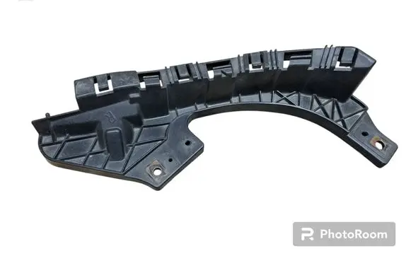 Subaru Forester SH Front bumper mounting bracket 
