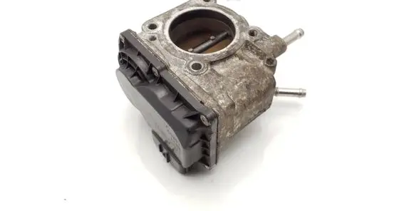 Toyota Corolla Verso AR10 Throttle valve 220300D011