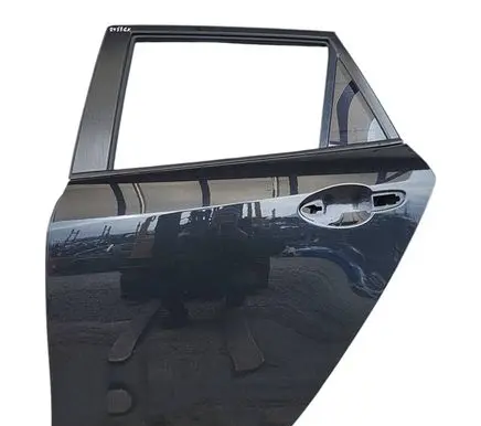 Mazda 3 II Rear door