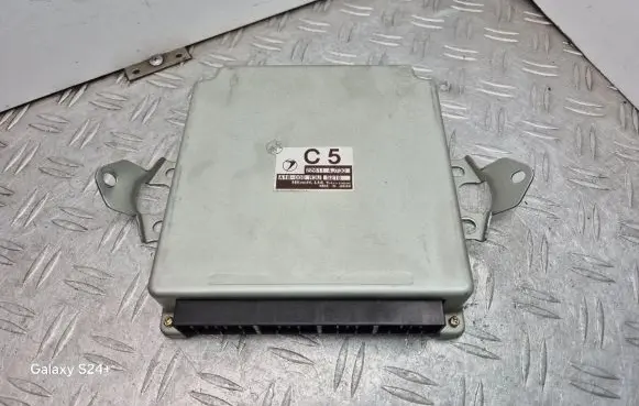Subaru Impreza II Engine control unit/module 22611AJ730 A18000 R3U