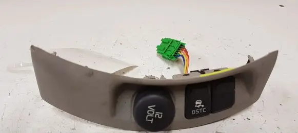 Volvo V50 ESP (stability program) switch 8691530 8686026
