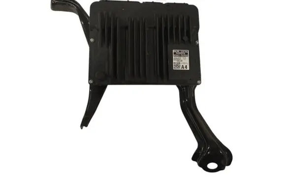 Toyota Camry VIII XV70 Engine control unit/module 896610X582