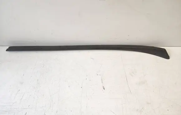 Peugeot 308 SW Windshield trim 9680623780