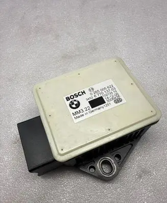BMW 5 E60 E61 ESP acceleration yaw rate sensor 6770137 0265005622 3006436