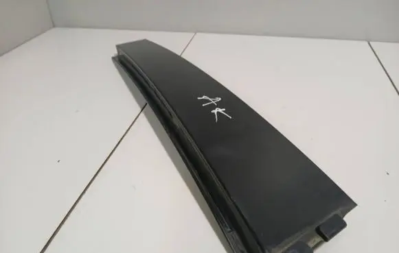 Volkswagen PASSAT B6 (B) Pillar trim (exterior) 3C0839901