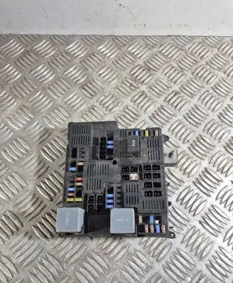 Volvo XC60 Fuse module 32212297
