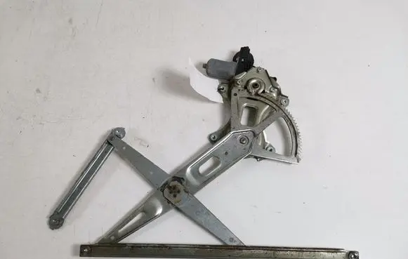 Toyota RAV 4 (XA30) Front door window regulator with motor 