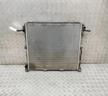 Volkswagen Crafter Coolant radiator 2N0121253C